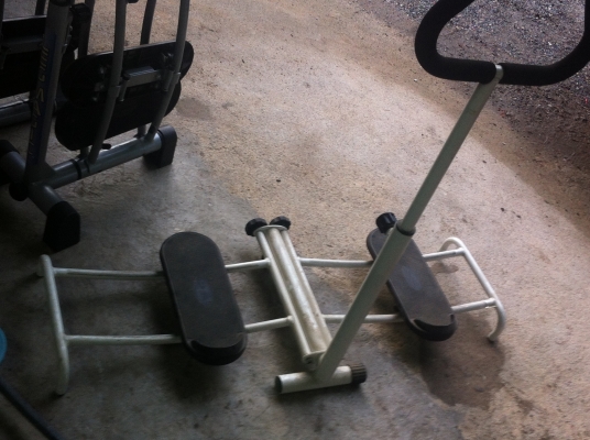 Leg Magic X เครื่องบริหารช่วงขา จากญี่ปุ่น แค่วันละ 1 นาที ช่วยให้ขาลดกระชับ ให้คุณบอกลาปัญหาต้นขาใหญ่และหย่อนยาน