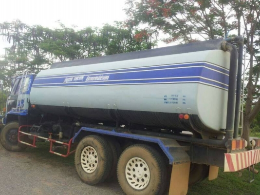 รถบรรถทุกน้ำ isuzu rocky 210 เพลาเดียว 750000