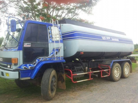 รถบรรถทุกน้ำ isuzu rocky 210 เพลาเดียว 750000
