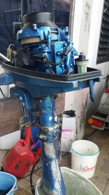 ขายเครื่อง Suzuki 8 HP หางยาว 21 นิ้วติดเครื่องเดินเบานิ่ง