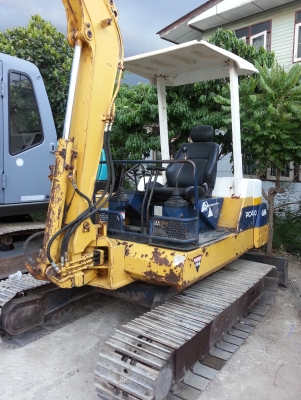 ขายรถมือสองเก่าใน สภาพดี พร้อมใช้งาน