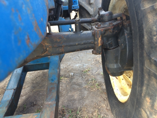 ขายครับ Iseki TL2300 4WD พร้อมใบดันหน้า สวยๆครับ