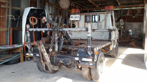 ขายรถหกล้อ TOYOTA เครื่อง 85 ขายรถหกล้อ TOYOTA เครื่อง 85