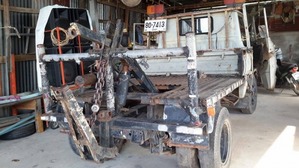 ขายรถหกล้อ TOYOTA เครื่อง 85 ขายรถหกล้อ TOYOTA เครื่อง 85