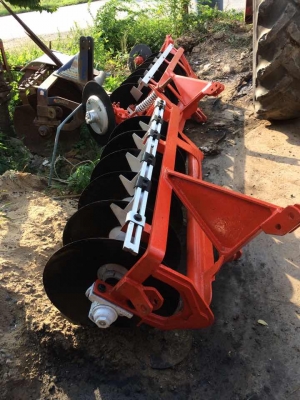 ขาย ผาน6 โรตารี่ กว้าง2เมตร ใส่กับM7040 สนใจติดต่อครับ