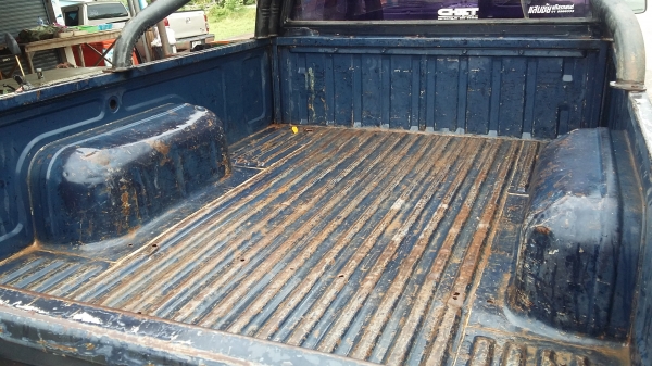 สวยๆมาอีกแร้วคับพร้อมใช้แอร์เย้นพวงมาลัยเพาเวอร์เบาๆๆคับยางสภาพ80เปอเซ็นสวยๆๆ