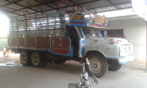 สิบล้อ2เพา เกียร์ใหญ่ 6เดินหน้า~165แรง 2เพา สโลส 4สปีสอินเตอร์ ช่วงล่าง FUSO ไอัหลง สภาพดีใช้งานตลอด ทะเบียนพร้อมโอน (ราคา 329,000)ต่อรองได้