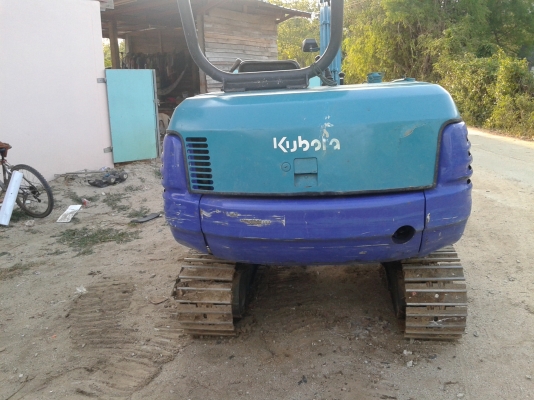 ขาย kubota k 035 รถ 3ตัันครึ่ง คอนโทนน้ำมันปั้มนิ้วแทรคเหล็กไหม่