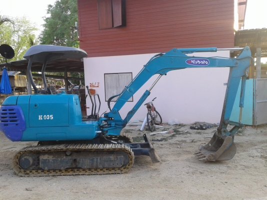 ขาย kubota k 035 รถ 3ตัันครึ่ง คอนโทนน้ำมันปั้มนิ้วแทรคเหล็กไหม่