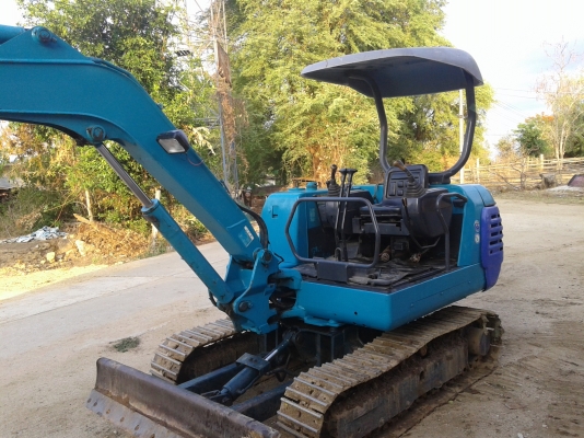 ขาย kubota k 035 รถ 3ตัันครึ่ง คอนโทนน้ำมันปั้มนิ้วแทรคเหล็กไหม่