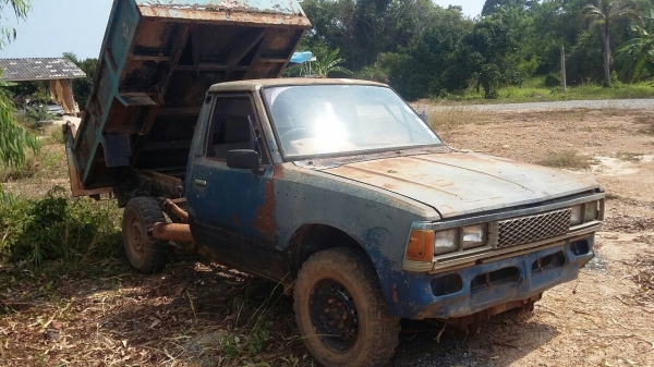 ขายรถกระบะยกดัมพ์ NISSAN SD22 ยกดัมพ์เกียร์ฝาก ราคา 100000