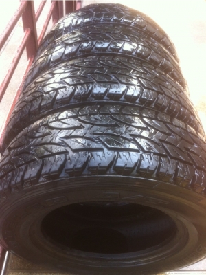 ยาง Bridgestone 225 70 15 สภาพดี ดอกเยอะ ยาง Bridgestone 225 70 15 ดอกเยอะ ยาง Bridgestone 225 70 15 สภาพดี ดอกเยอะ ยาง Bridgestone 225 70 15 ดอกเยอะ