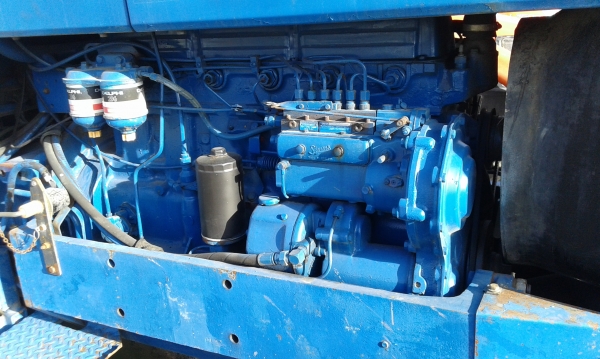 ขายรถไถฟอด8210 ขายรถไถฟอด8210