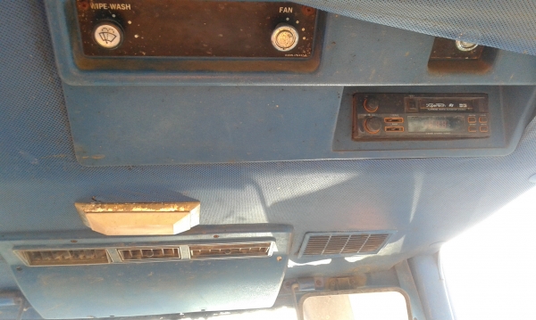 ขายรถไถฟอด8210 ขายรถไถฟอด8210