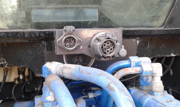 ขายรถไถฟอด8240 ขายรถไถฟอด8240