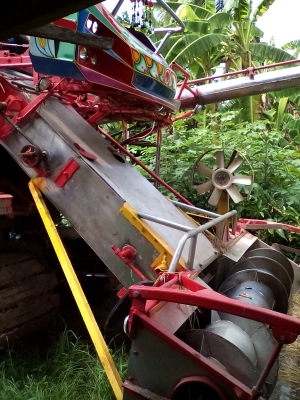 ขายรถเกี่ยว