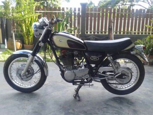 Yamaha SR400ปี85ไมค์ขาว