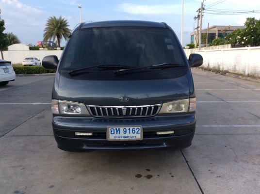 รถตู้เกียร์ พรีจีโอ ปี03 เครื่องดีเซล 2.7 เกียร์ธรรมดา เพาเวอร์ กระจกไฟฟ้า เซนทรัลล็อก ภายในแต่งVIP ทั้งคัน เครื่องเสียงพร้อมจอ21"ดูหนังฟังเพลงได้เลย แอร์หน้าแอร์ราวหลัง เบาะหนังสามแถวปรับหมันได้ ภายในสวยๆ ม่านรอบคัน ตัวถังบางเดิมสวยๆสีเงาบางสวยมาก แ รถตู้เกียร์ พรีจีโอ ปี03 เครื่องดีเซล 2.7 เกียร์ธรรมดา เพาเวอร์ กระจกไฟฟ้า เซนทรัลล็อก ภายในแต่งVIP ทั้งคัน เครื่องเสียงพร้อมจอ21"ดูหนังฟังเพลงได้เลย แอร์หน้าแอร์ราวหลัง เบาะหนังสามแถวปรับหมันได้ ภายในสวยๆ ม่านรอบคัน ตัวถังบางเดิมสวยๆสีเงาบางสวยมาก แ