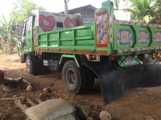 ขายด่วน หกล้อดั้ม175