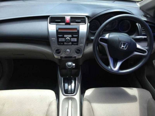 Honda City ปี09  ออโต้  เครื่อง1.5  แม็กสวย    ภาษียังไม่ขาด