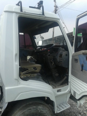 HINO FC เครื่องWO6E165แรง ดั้ม6ตัน เครนSuperZ ท้องV3ตัน รถใช้งานได้ดีมาก กระบะยาว 5ม.แซสซีสวยไม่ผุมีแอร์ เครื่องแรง ราคา 690,000 สนใจโทร 0982836459 HINO FC เครื่องWO6E165แรง ดั้ม6ตัน เครนSuperZ ท้องV3ตัน รถใช้งานได้ดีมาก กระบะยาว 5ม.แซสซีสวยไม่ผุมีแอร์ เครื่องแรง ราคา 690,000 สนใจโทร 0982836459