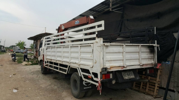 HINO FC เครื่องWO6E165แรง ดั้ม6ตัน เครนSuperZ ท้องV3ตัน รถใช้งานได้ดีมาก กระบะยาว 5ม.แซสซีสวยไม่ผุมีแอร์ เครื่องแรง ราคา 690,000 สนใจโทร 0982836459 HINO FC เครื่องWO6E165แรง ดั้ม6ตัน เครนSuperZ ท้องV3ตัน รถใช้งานได้ดีมาก กระบะยาว 5ม.แซสซีสวยไม่ผุมีแอร์ เครื่องแรง ราคา 690,000 สนใจโทร 0982836459