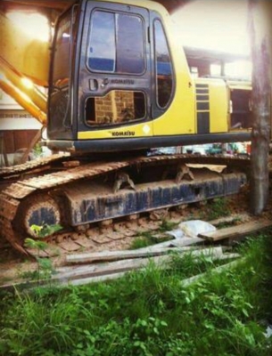 ขายด่วน Komatsu 200-6. พร้อมใช้ เล่มทะเบียน