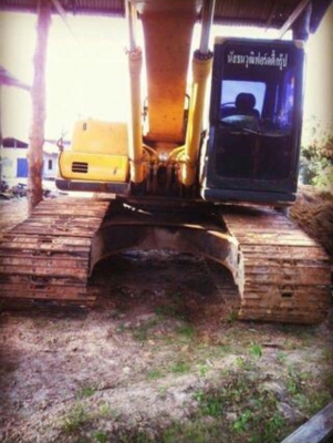 ขายด่วน Komatsu 200-6. พร้อมใช้ เล่มทะเบียน