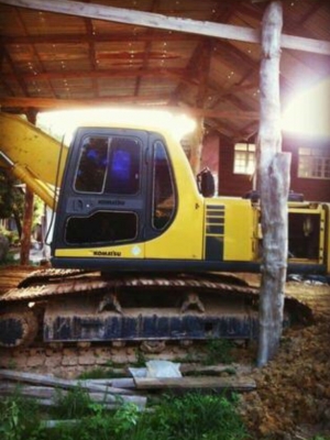 ขายด่วน Komatsu 200-6. พร้อมใช้ เล่มทะเบียน