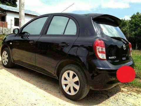 Nissan March ปี12   เกีย์ธรรมดา