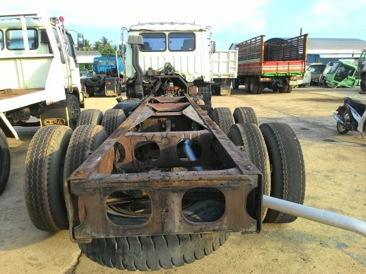 แสงฟ้าเต้นรถ////ขายรถHINO-F18 เพลาเดียว เครื่องดี คัชซีสวยมากๆ แสงฟ้าเต้นรถ////ขายรถHINO-F18 เพลาเดียว เครื่องดี คัชซีสวยมากๆ