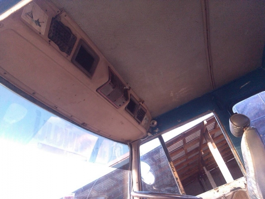 เทนเลอร์ ไอัหลง FN527MA 6D16 -195แรง 2 เพา10สปีส บรรทุกแม็กโฮ PC 200 สภาพดีใชังานตลอด เอกสารทะเบียน ม.79  (ราคา 655,000บ) รถสภาพดีใช้งานได้เลย