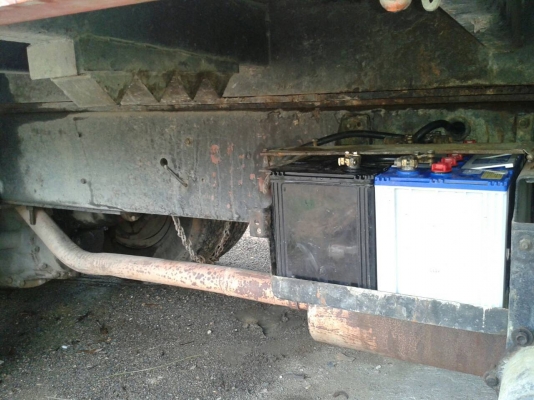 เทนเลอร์ ไอัหลง FN527MA 6D16 -195แรง 2 เพา10สปีส บรรทุกแม็กโฮ PC 200 สภาพดีใชังานตลอด เอกสารทะเบียน ม.79  (ราคา 655,000บ) รถสภาพดีใช้งานได้เลย