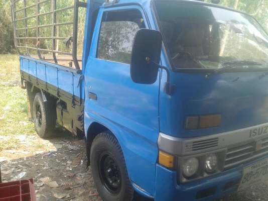 ขาย 135000 บาท เครื่อง 88 แรง เอกสารลงเล่มแล้วครับ