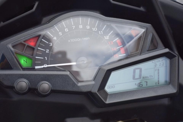 ขาย Kawazaki Ninja 300 Absสีเขียว ปี 58 รถ 3 เดือน ราคา เบา ๆ