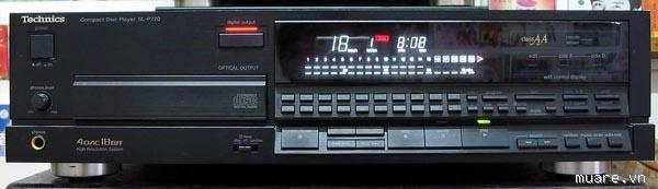 TECHNICS COMPACT DISC PLAYER SL-P770