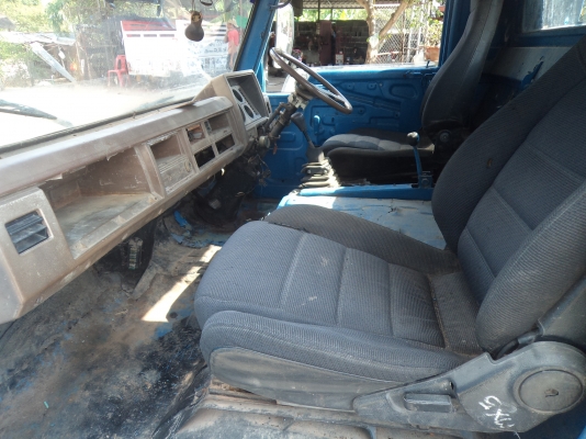 ขาย85000บาทรถ6ล้อเทเลอร์เครื่อง100แรง(ไม่มีเล่ม)