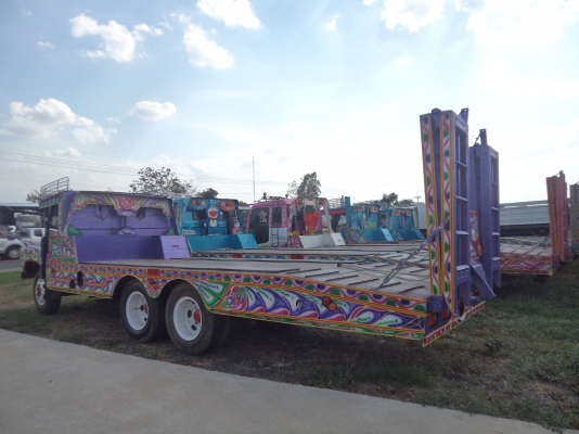 ขาย395000บาท รถ10ล้อเทเลอร์ สภาพสวยๆ พร้อมใช้งานคับ