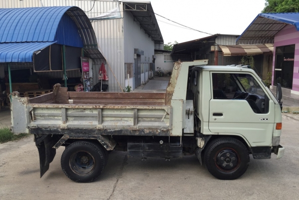 ปี45ห้างแท้ 136แรงTUBRO 3คิว พร้อมใช้ วิ่งงานได้เลย