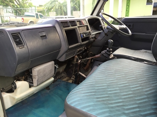 ปี45ห้างแท้ 136แรงTUBRO 3คิว พร้อมใช้ วิ่งงานได้เลย