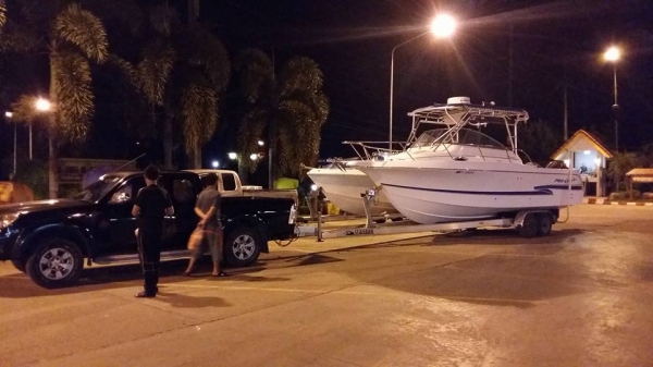 รับลากเรือ เจ็ทสกี ส่งทั่วประเทศ