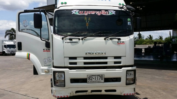 ISUZU 6ล้อ ปี 2552 ISUZU 6ล้อ ปี 2552