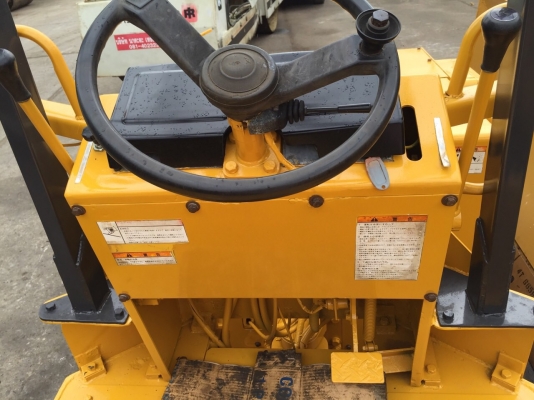 ขายด่วนรถบดหน้าเหล็กหลังยางขนาด3.5ตัน SAKAI TW350 เก่าญี่ปุ่น พร้อมใช้งาน เอกสารแจ้งจำหน่าย