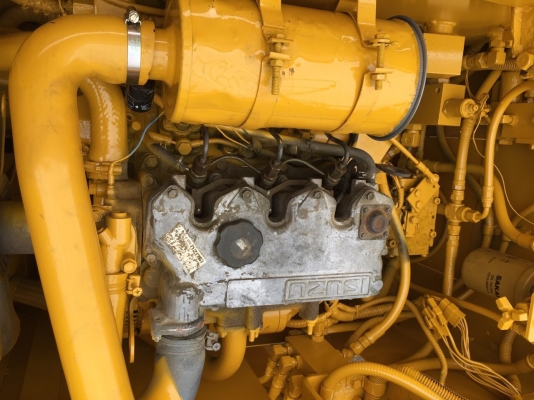 ขายด่วนรถบดหน้าเหล็กหลังยางขนาด3.5ตัน SAKAI TW350 เก่าญี่ปุ่น พร้อมใช้งาน เอกสารแจ้งจำหน่าย