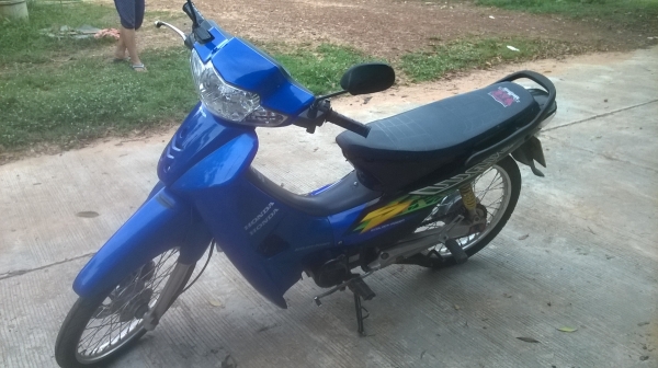 ขาย wave 100 ปี 47  ชุดโอน เล่มทะเบียน   8,999