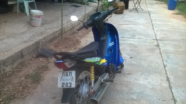 ขาย wave 100 ปี 47  ชุดโอน เล่มทะเบียน   8,999