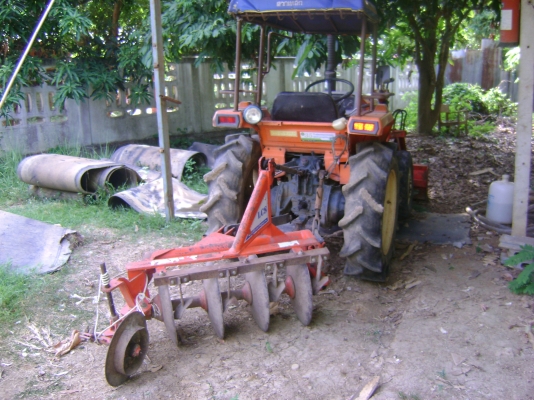 ขายด่วนรถไถคูโบต้า4*4 ดันหน้า+พาน4+ตัดหญ้า