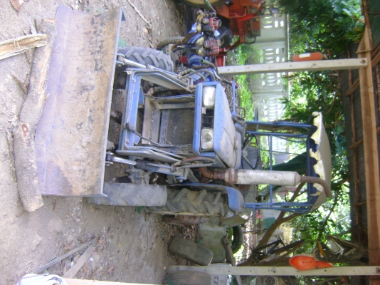 รถไถอิซากิ 4*4 ดันหน้า+ตัดหญ้า