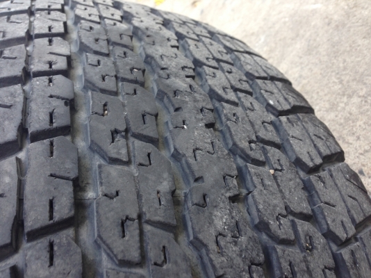 ขายแมกซ์ก้ามปู ปาเจโร่ พร้อมยาง 255/65 ขายแมกซ์ก้ามปู ปาเจโร่ พร้อมยาง 255/65