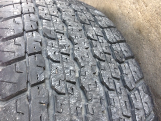 ขายแมกซ์ก้ามปู ปาเจโร่ พร้อมยาง 255/65 ขายแมกซ์ก้ามปู ปาเจโร่ พร้อมยาง 255/65